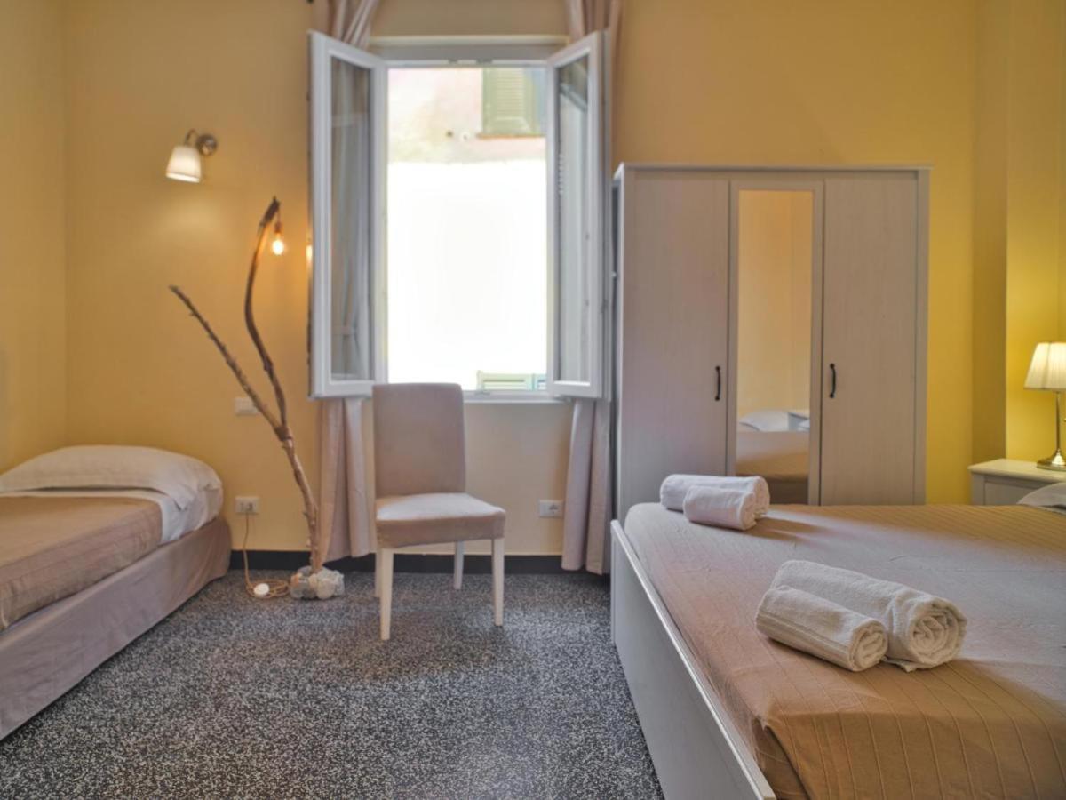 2 Passi Dal Mare Hotel Финале Лигуре Екстериор снимка