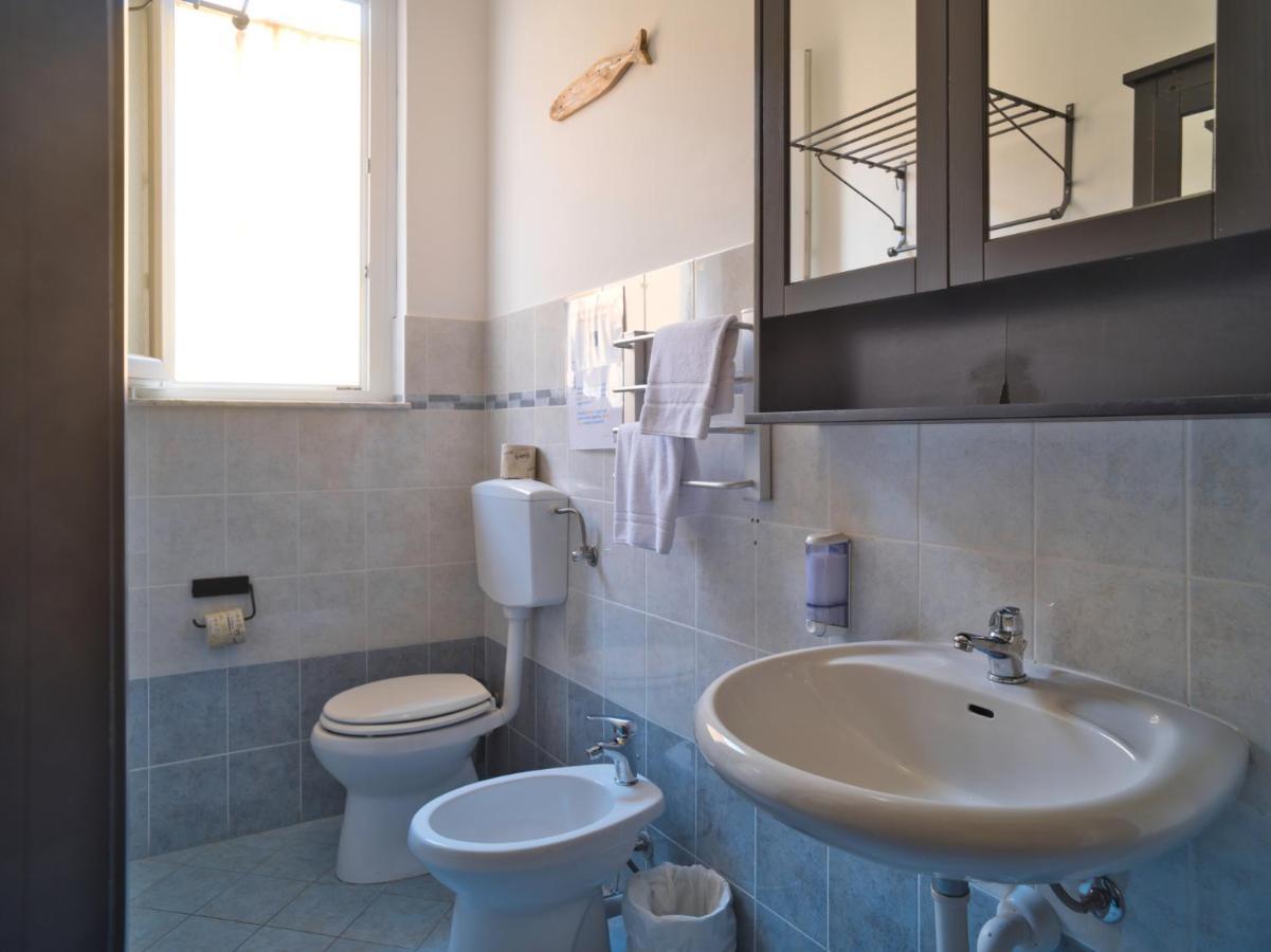 2 Passi Dal Mare Hotel Финале Лигуре Екстериор снимка